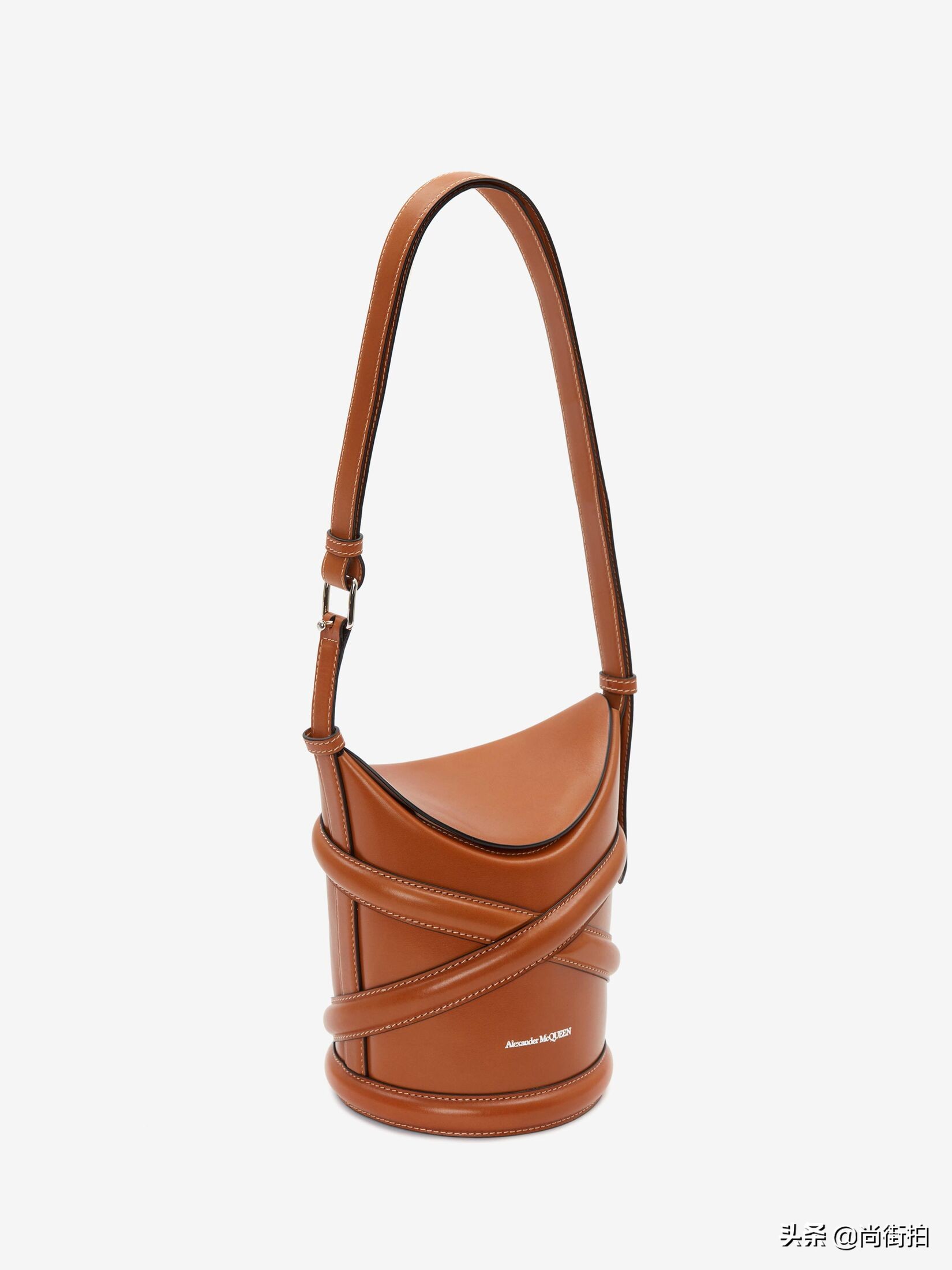 鍏ㄦ櫤璐ゅ湪burberry鐨勭鍦鸿儗鐨勫寘,鍏ㄦ櫤璐ょ鍦哄悓娆惧寘