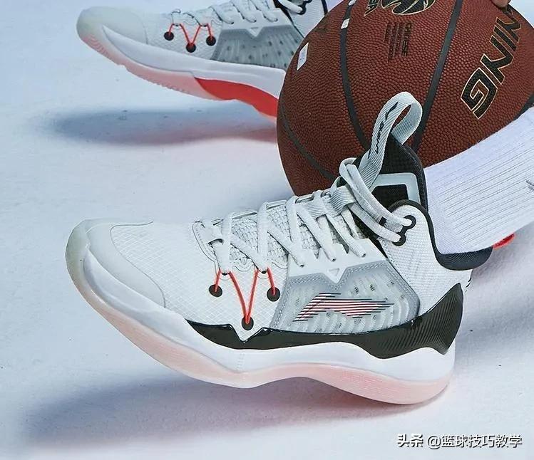 国产球鞋实战天花板,800元左右实战球鞋国产