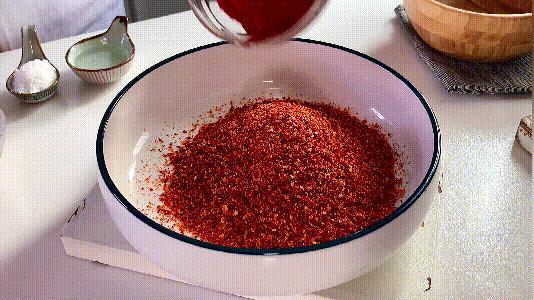 凉拌红油辣椒制作方法,长沙凉菜红油辣椒配方