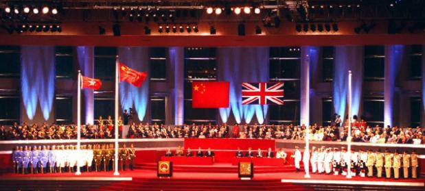 *小平邓**一句话让撒切尔色变:中国人穷是穷一点,打仗是不怕死的