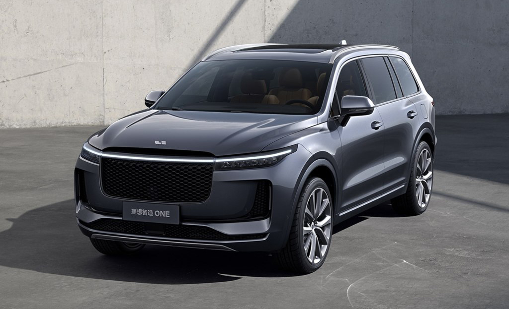 亚洲龙对比凯美瑞es,凯美瑞亚洲龙和es