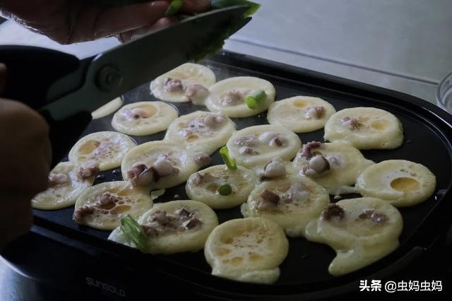 章鱼小丸子做法肉丸,章鱼小丸子好吃现做图片