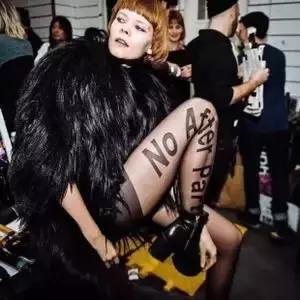 *袜丝**下一个爆款？上海袜交会解密行业发展