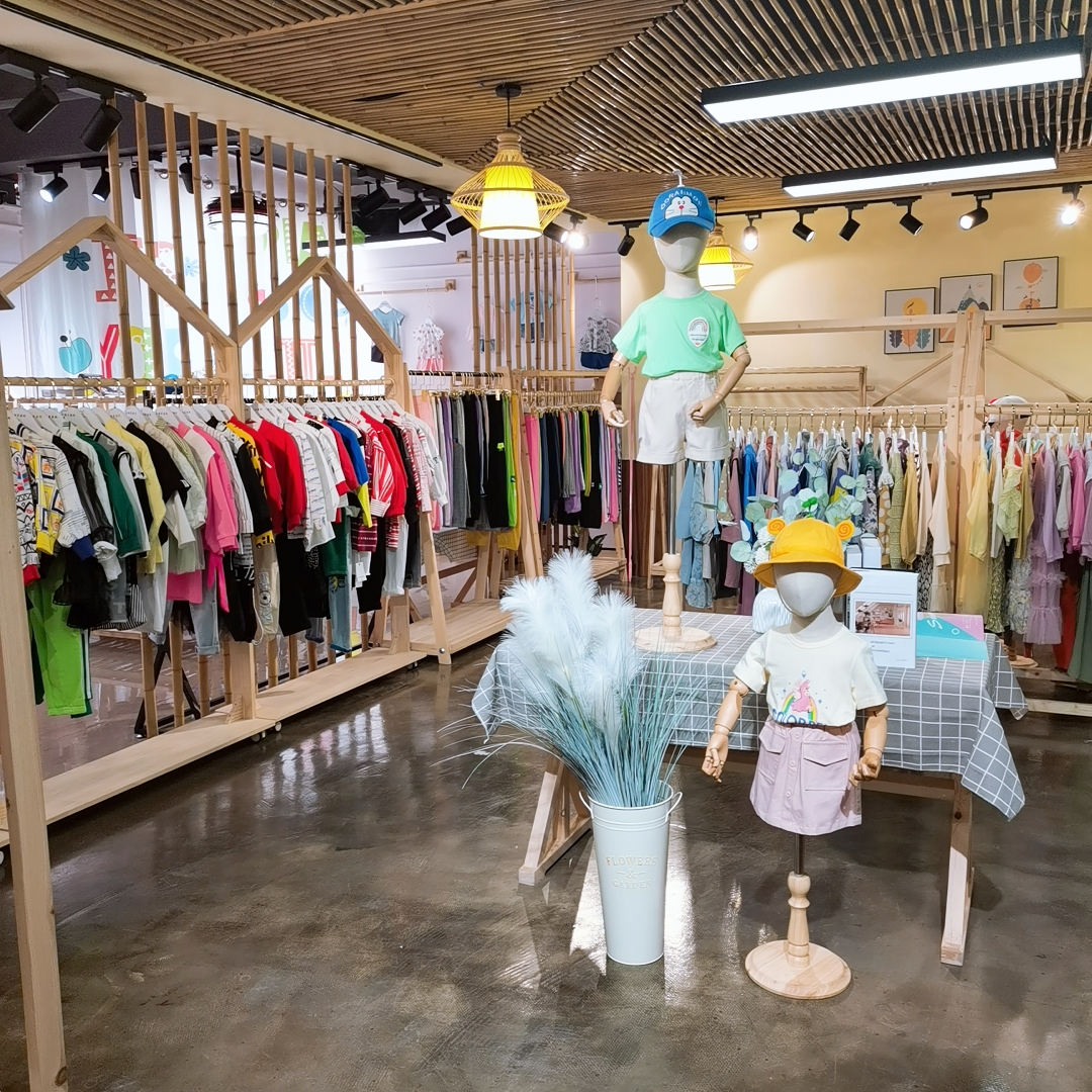 新乡批发市场拿货童装,童装批发市场为什么不建议进货