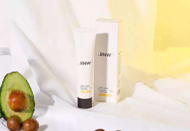 护手霜界的扛把子，亲测便宜又好用，给你冬日想要的“小嫩手”