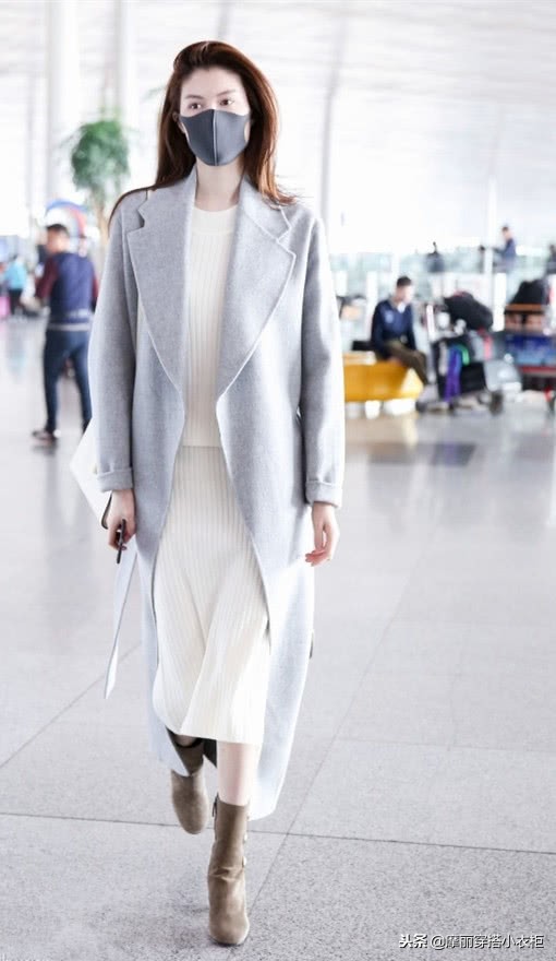 气质长针织裙怎么搭配,暖冬针织裙净色