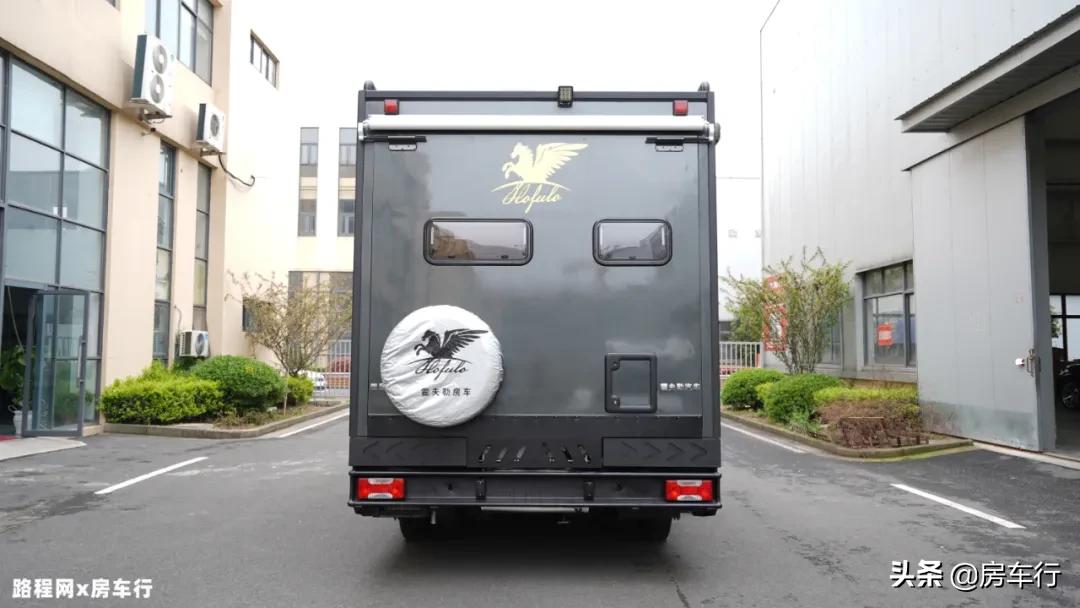 持久续航+超大独立厨卫区，新款霍夫勒启翔后全拓房车