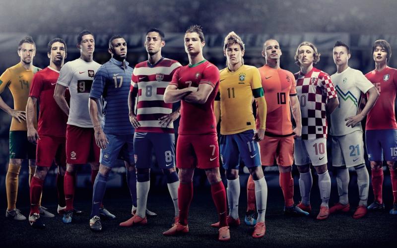 篮球和足球哪个更难进球,篮球与足球哪个更难学