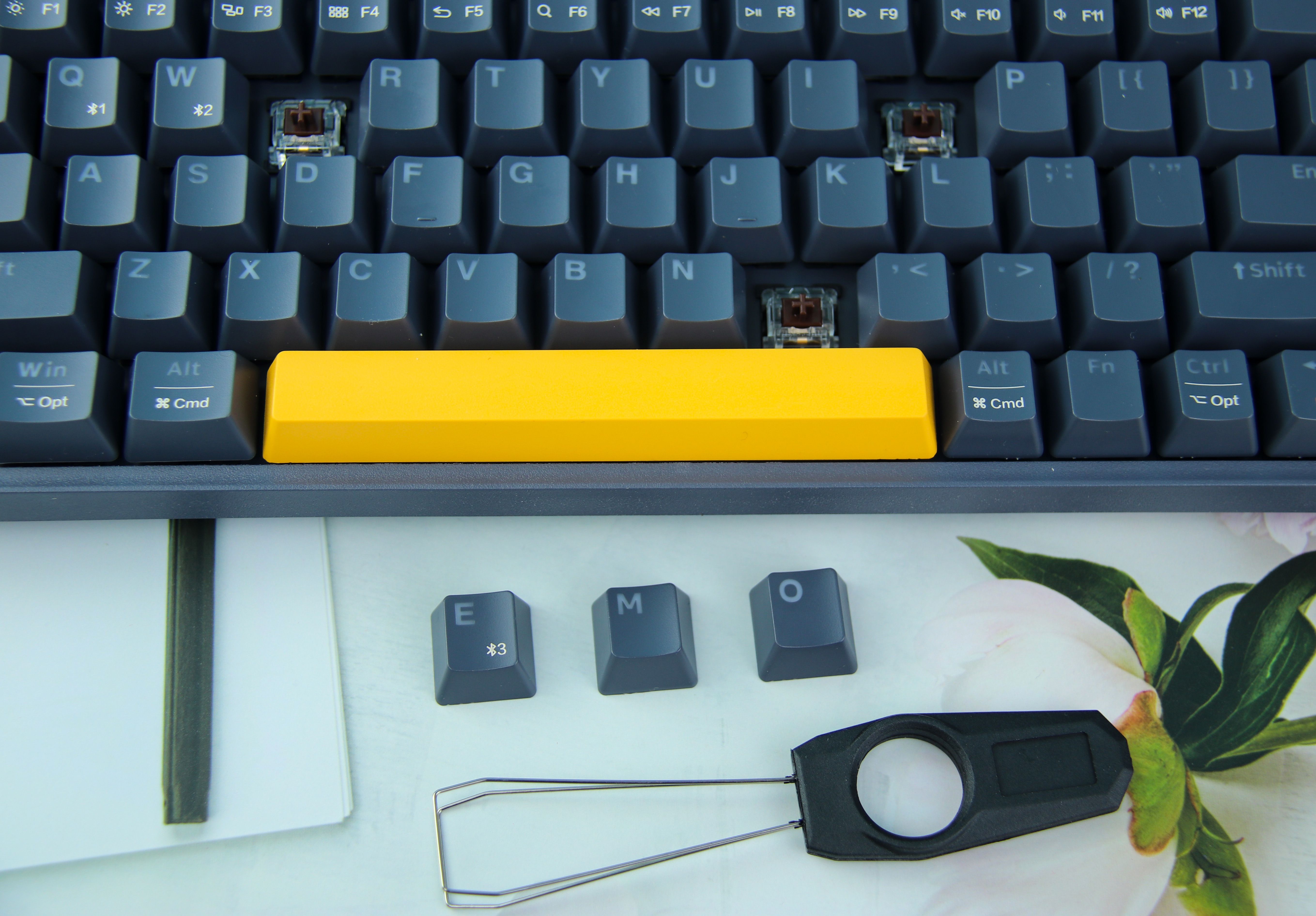 绫崇墿pop鏈烘閿洏z680c,绫崇墿artz830涓夋ā鏈烘閿洏涓婃墜浣撻獙