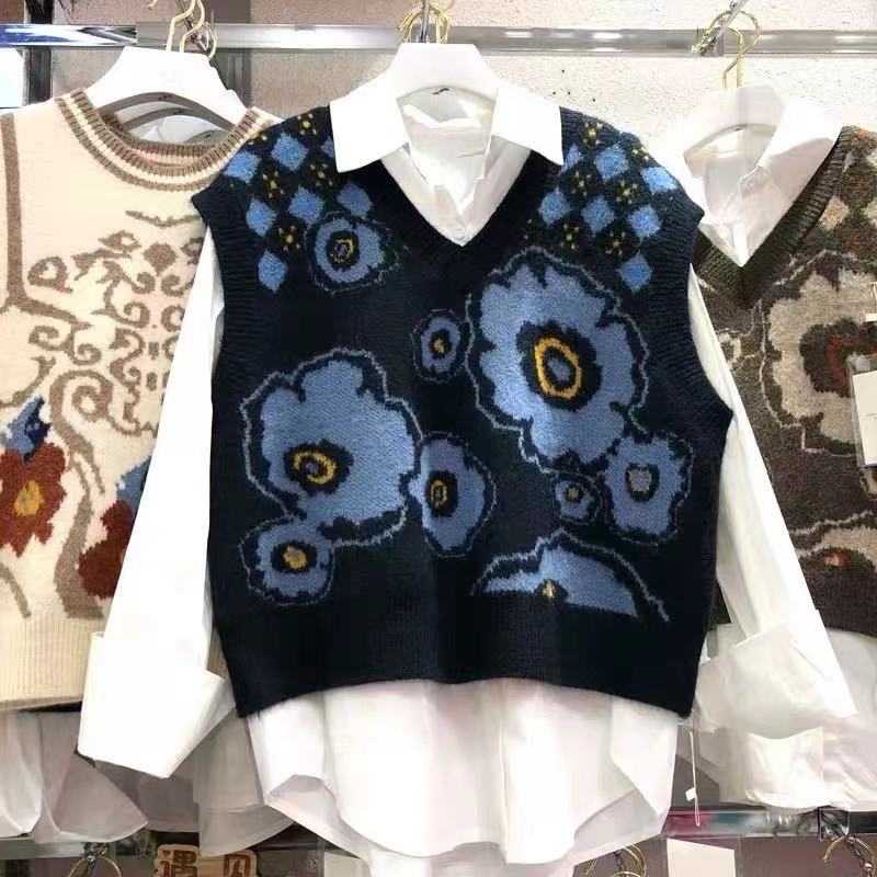 马甲怎么穿搭才好看,马甲怎么穿才好看