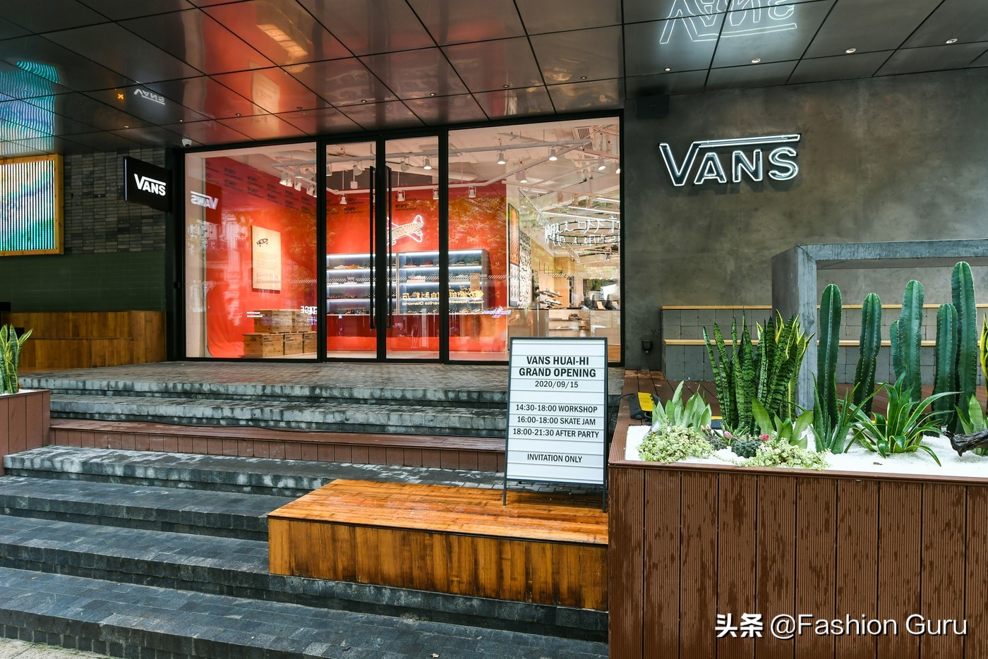 vans中国官网旗舰店,vans香港官网旗舰店