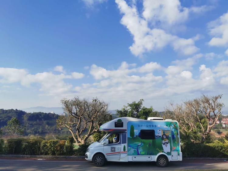 「第四期」一辆房车，三只毛孩子，三个姑娘，9476公里奇遇记