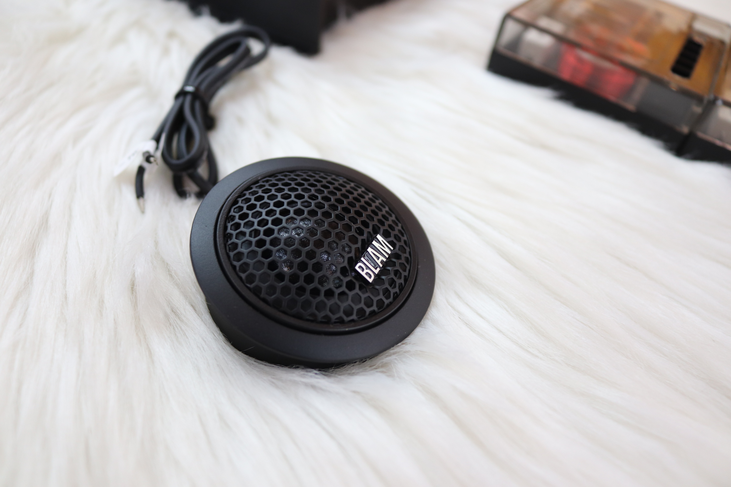 奔驰glk300改装音响,奔驰glk300音响改装方案