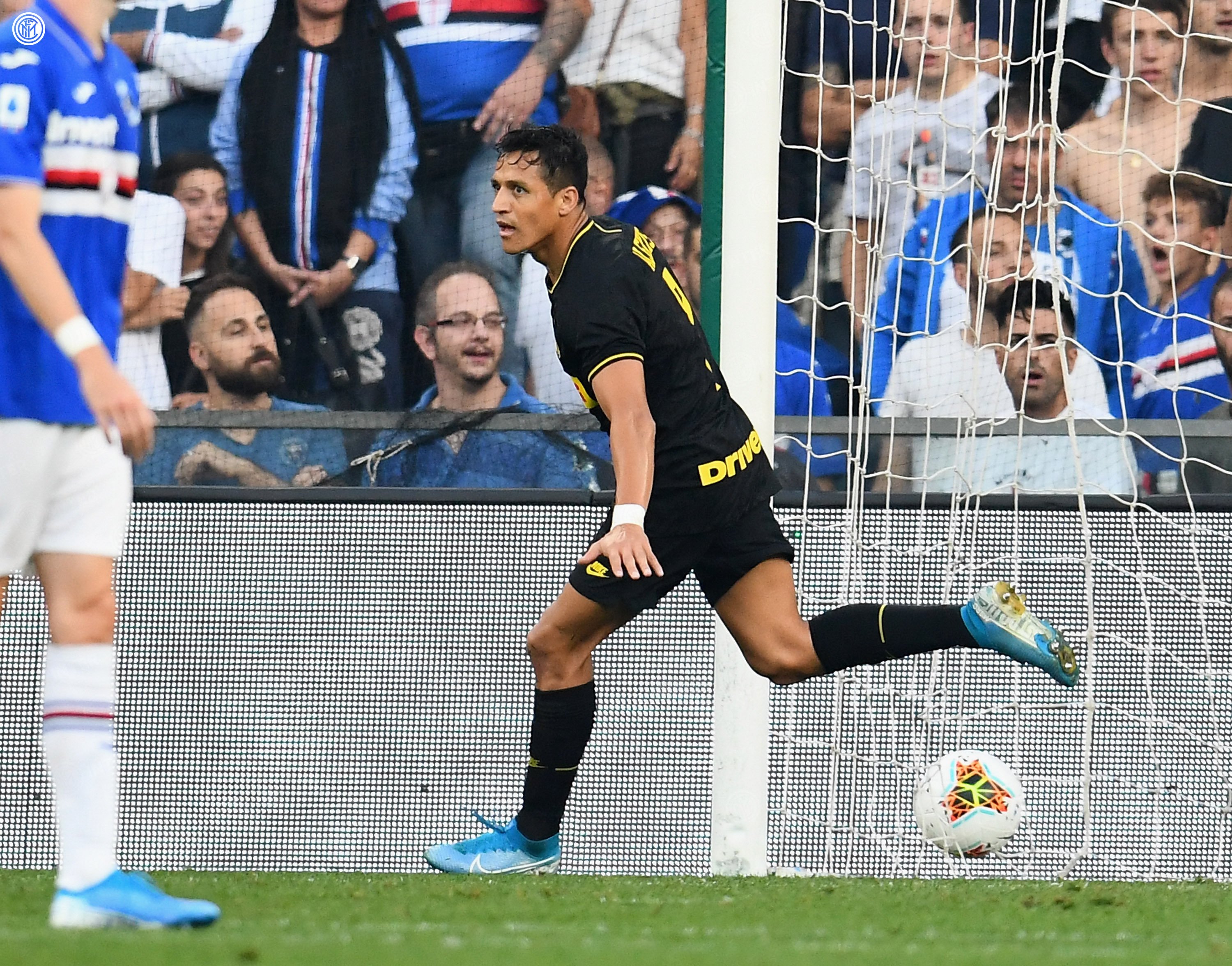 国米巨星进球集锦,07-08赛季c罗对阵国米进球