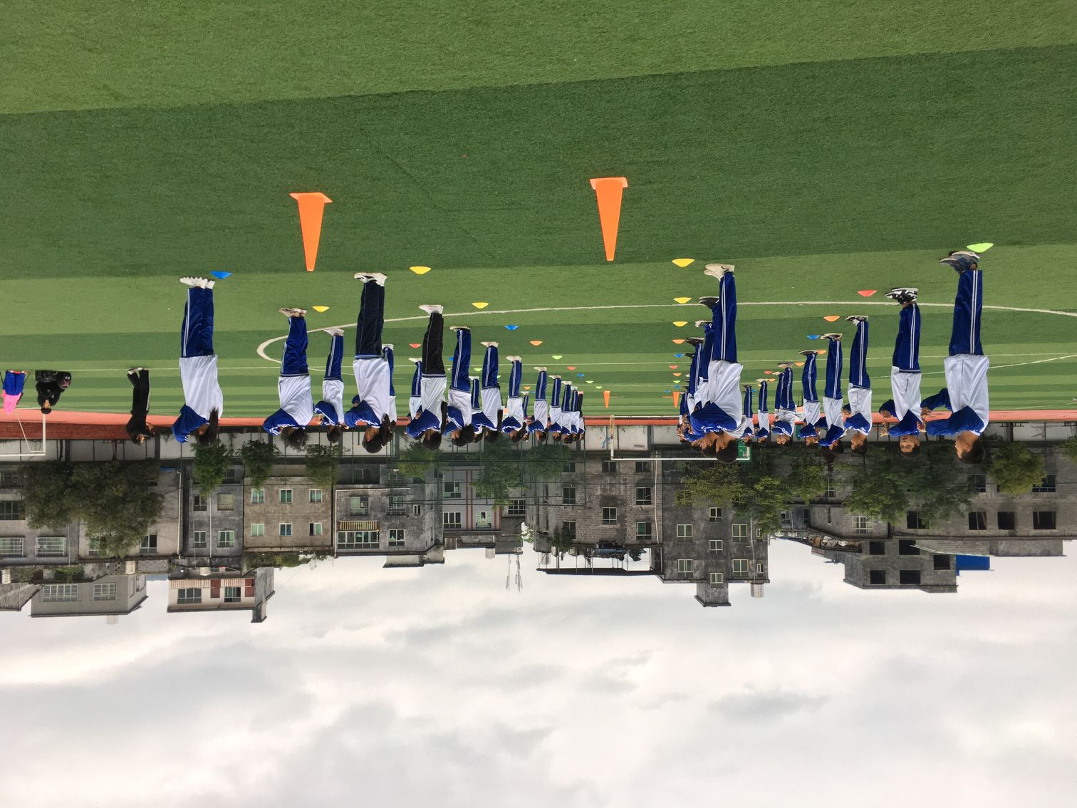 乡村名师冉俅、张永胜工作室开展沿河全县体育优质课评选活动。