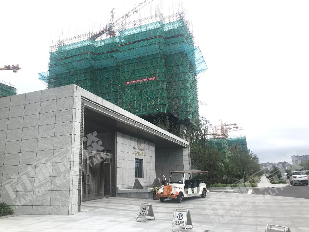 毛坯均价仅1w起的楼盘,高端楼盘与刚需楼盘对比