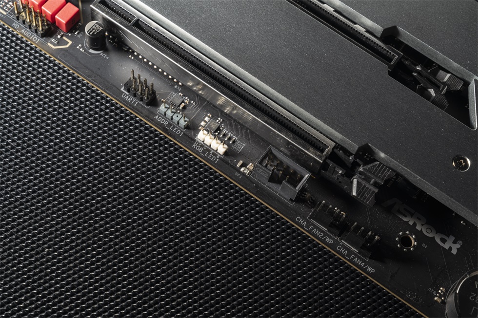 鍗庢搸z490aqua姘村喎瑁呮満,娣卞害瑙f瀽鍗庢搸z490