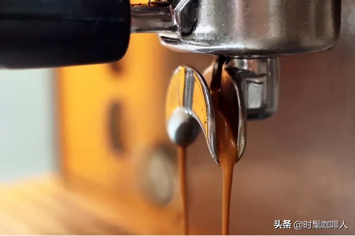 咖啡应用多少度的水冲,冲泡咖啡用多少度的水最好