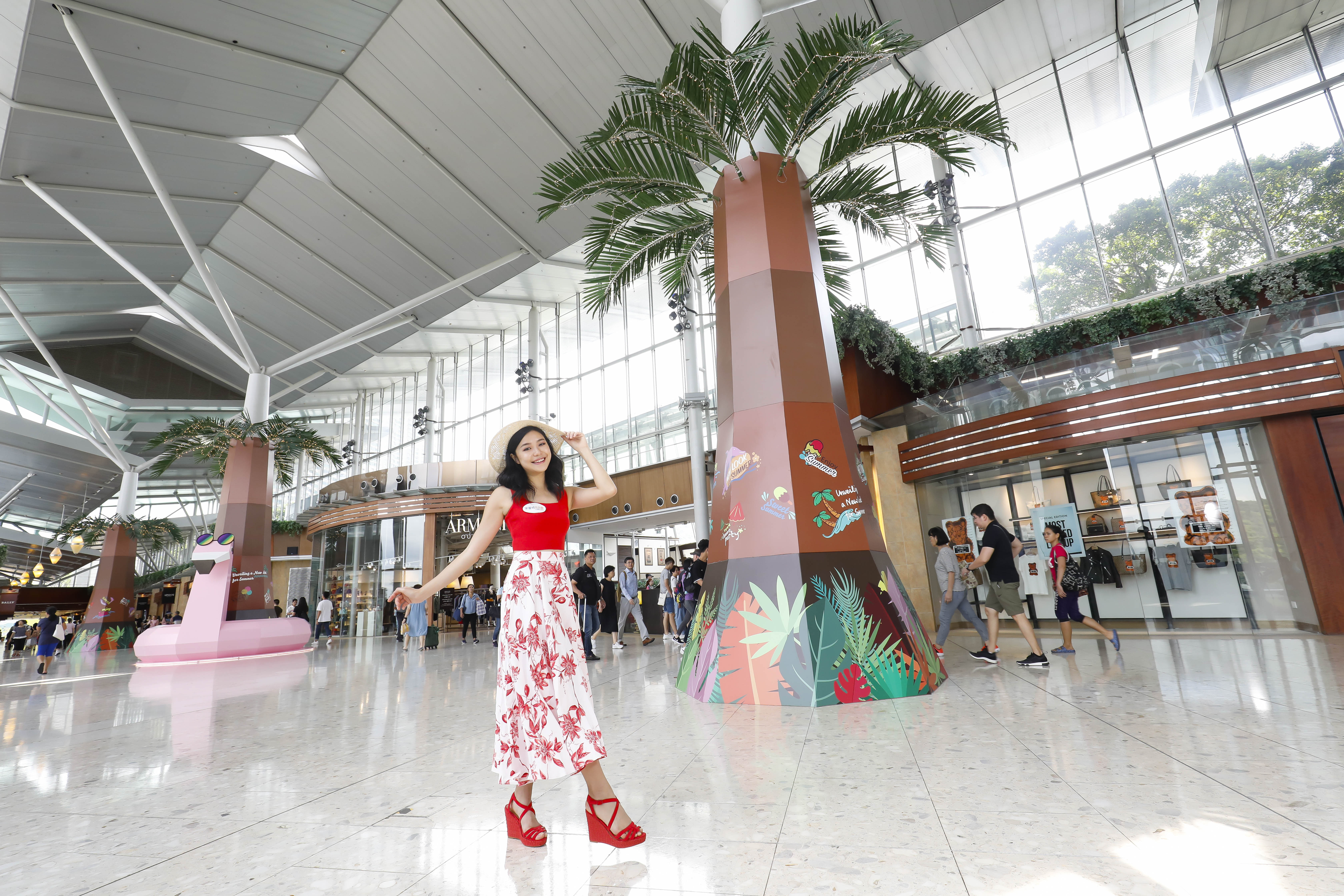 东荟城名店仓lululemon,异国风情打卡区