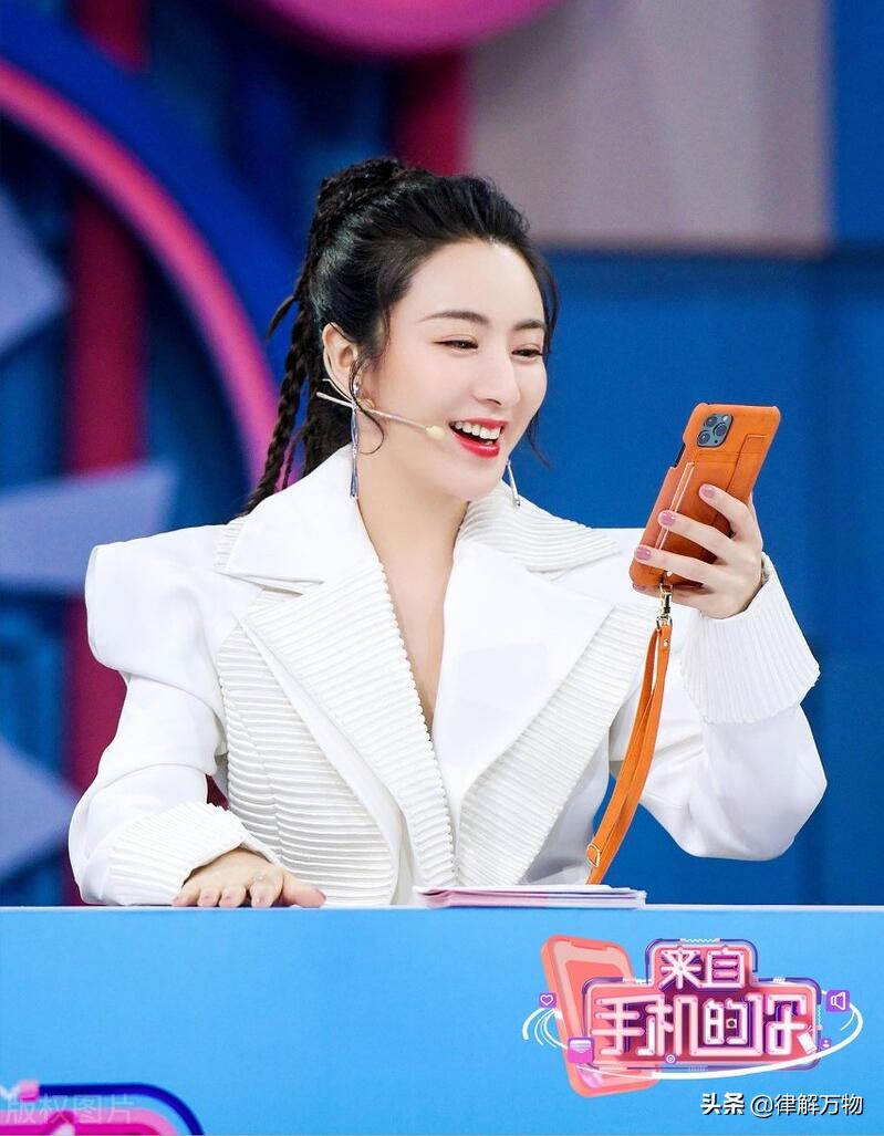 薇娅再陷售假风波,薇娅就售假道歉