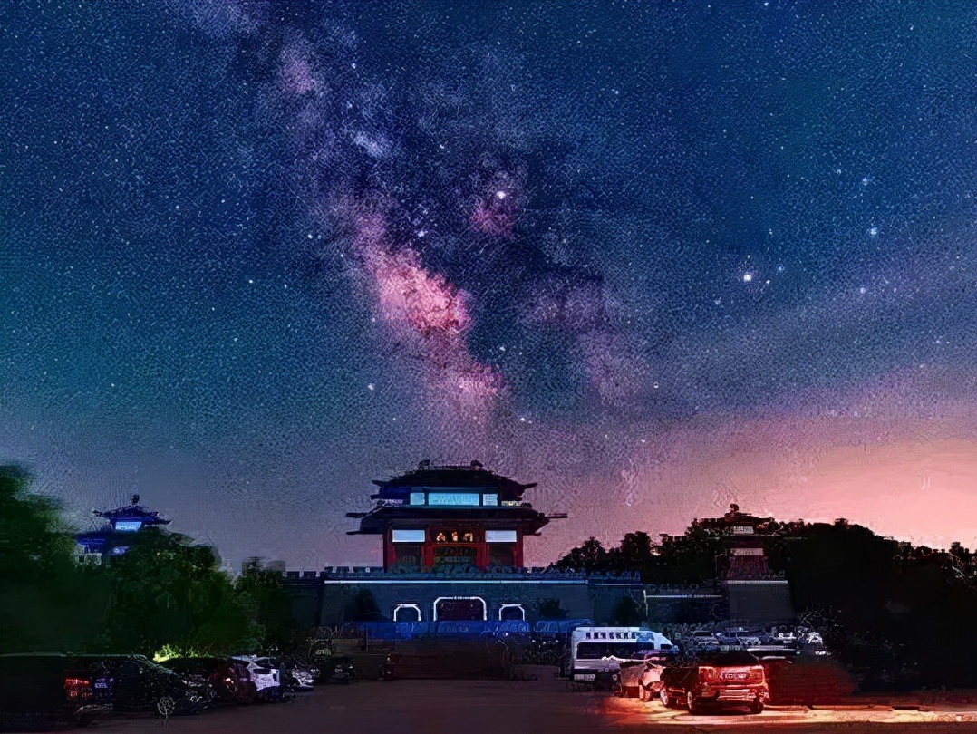 灵山秀水度深秋,灵山秀水堪称世外桃源