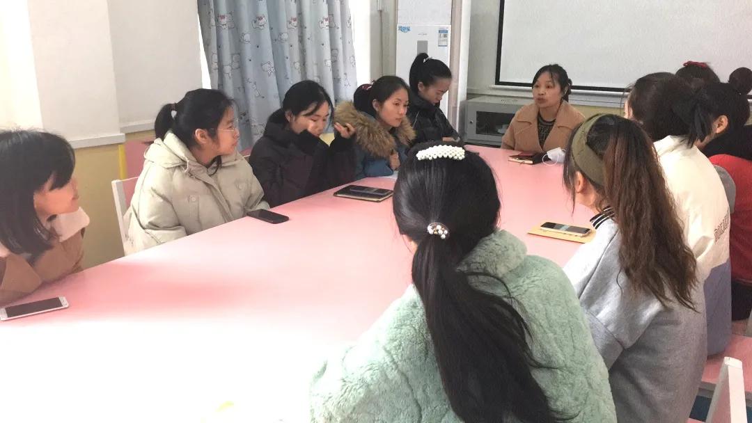 科学知识｜全园科学公开课，围观让孩子好奇心爆棚的有趣实验课程