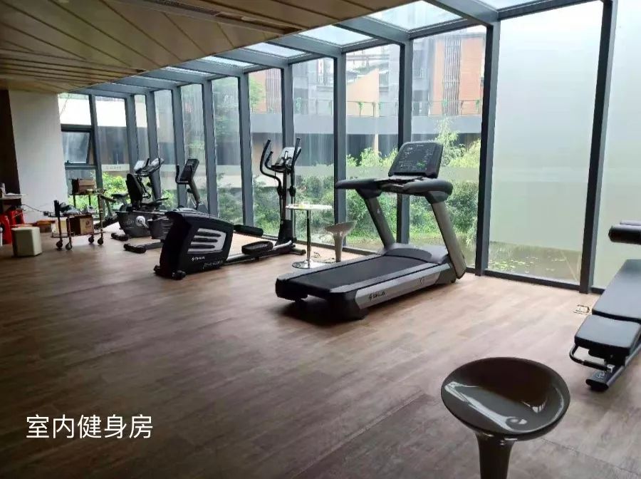 花69万买学校,140万买了个小学