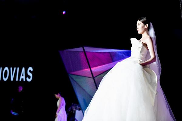 宝诺雅婚纱品牌,宝诺雅三亚婚纱