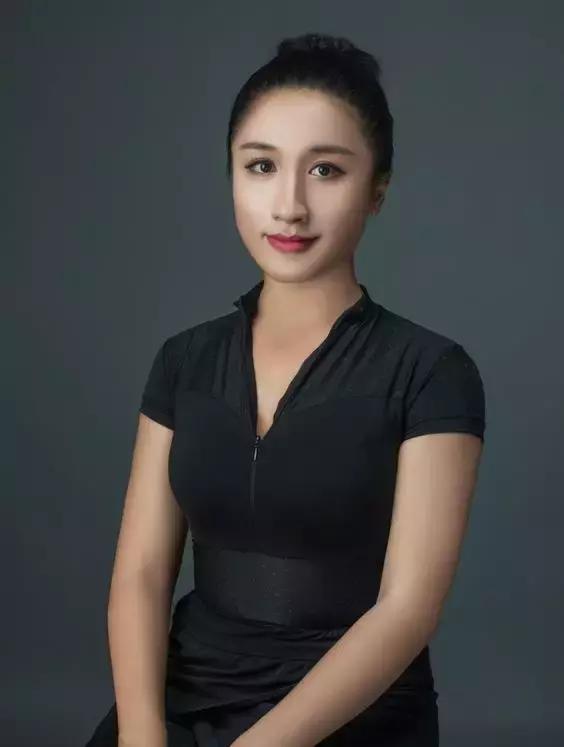 灏忎粰楣よ壓鏈洟,涓夌伓灏忕櫧楣よ壓鏈洟