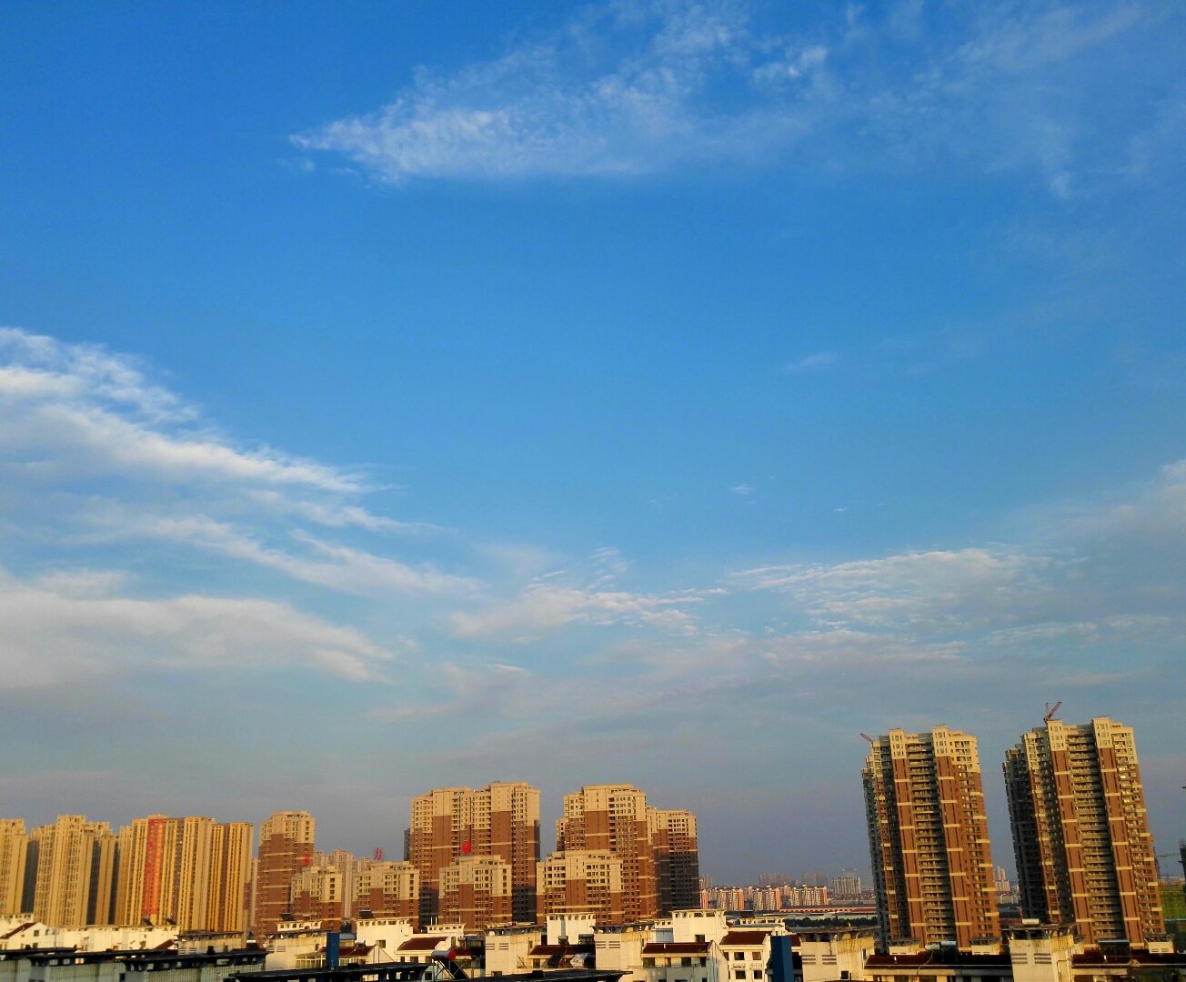 中国经济最不发达的十个城市,中国经济超一线城市有哪些