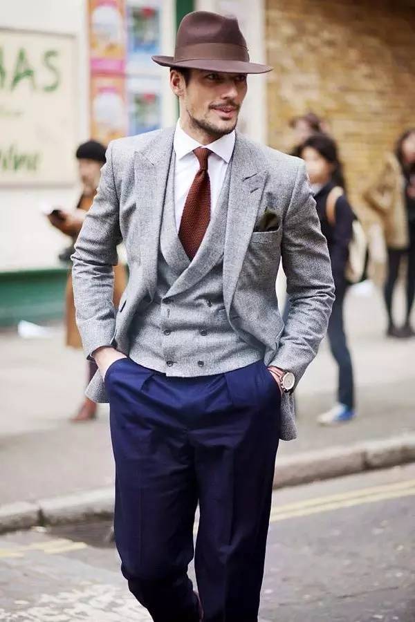 行走的时尚穿衣书,行走的发型教科书