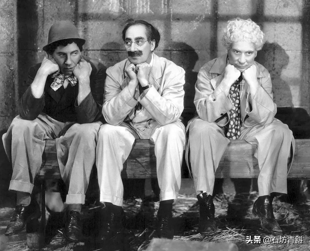 半斤八两打工仔许冠杰完整版,半斤八两一位打工仔完整版