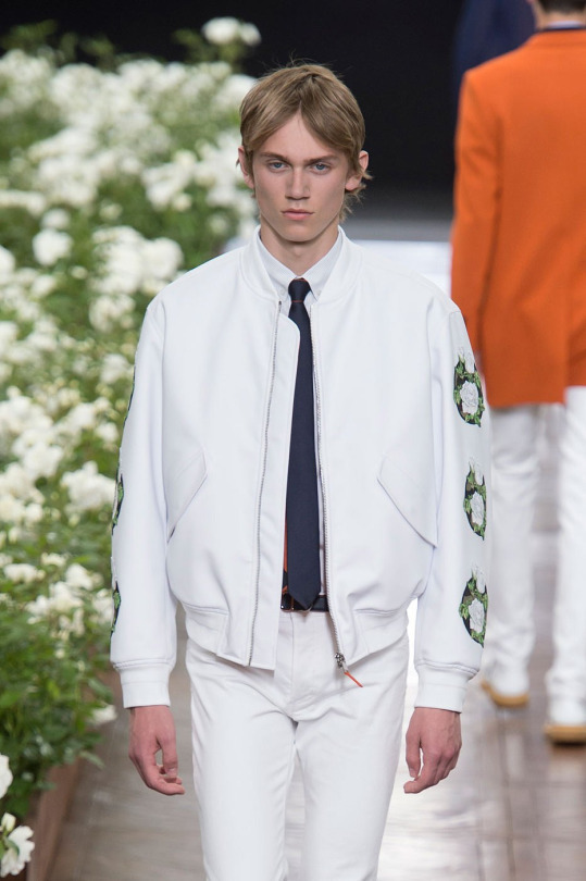 鑽峰叞瓒呭竻鐢锋ā,鑽峰叞椤剁骇鐢锋ā