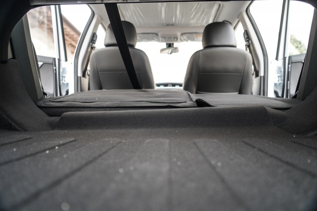 酷威熏黑车标,吉利远景18款车头