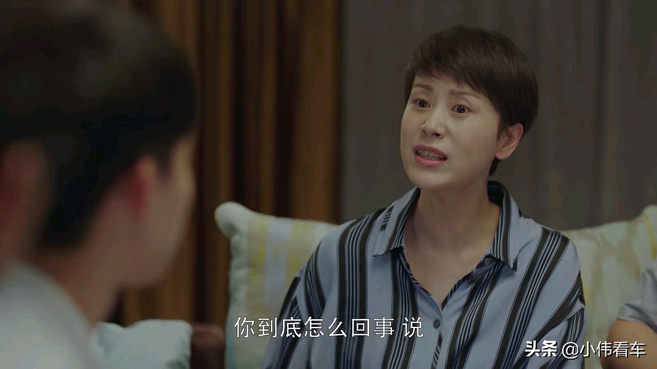 小欢喜杨杨和父母一起开卡丁车,小欢喜季杨杨和父母开卡丁车