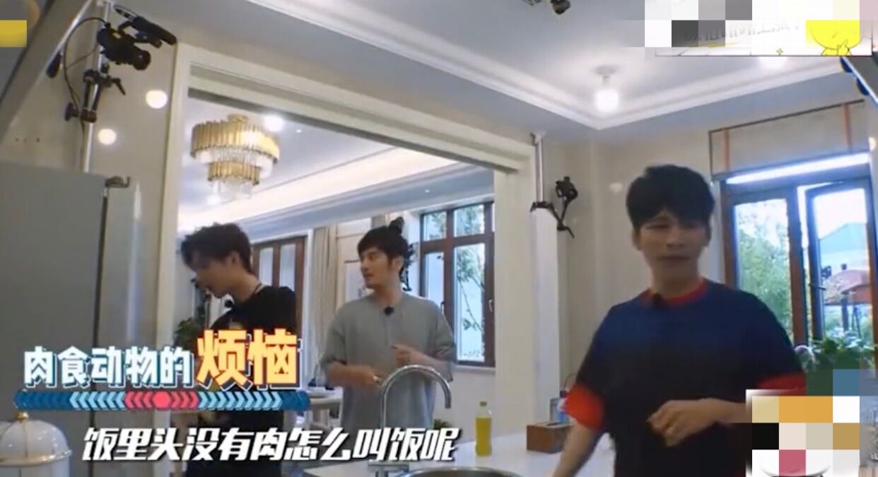 钱枫鞋子全部图片,钱枫上海房子地段