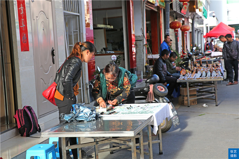 腾冲有名的玉石市场,腾冲玉石生意