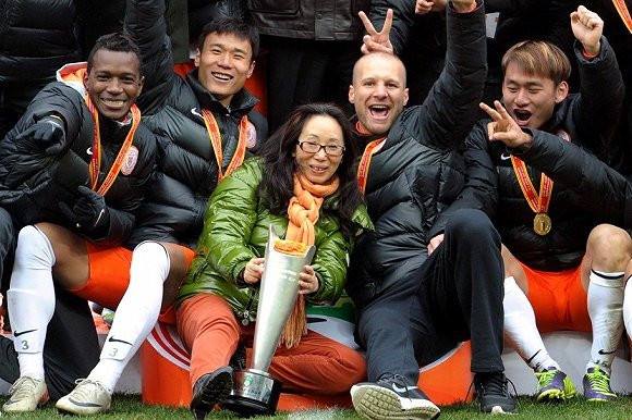 被离婚的黑龙江女首富,哈尔滨女首富被离婚