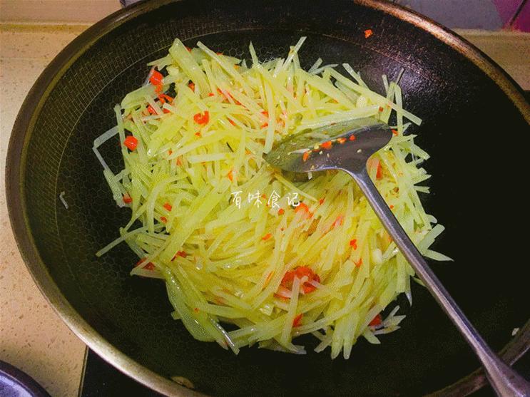 醋溜土豆丝醋怎么放,醋溜土豆丝和醋溜土豆丝