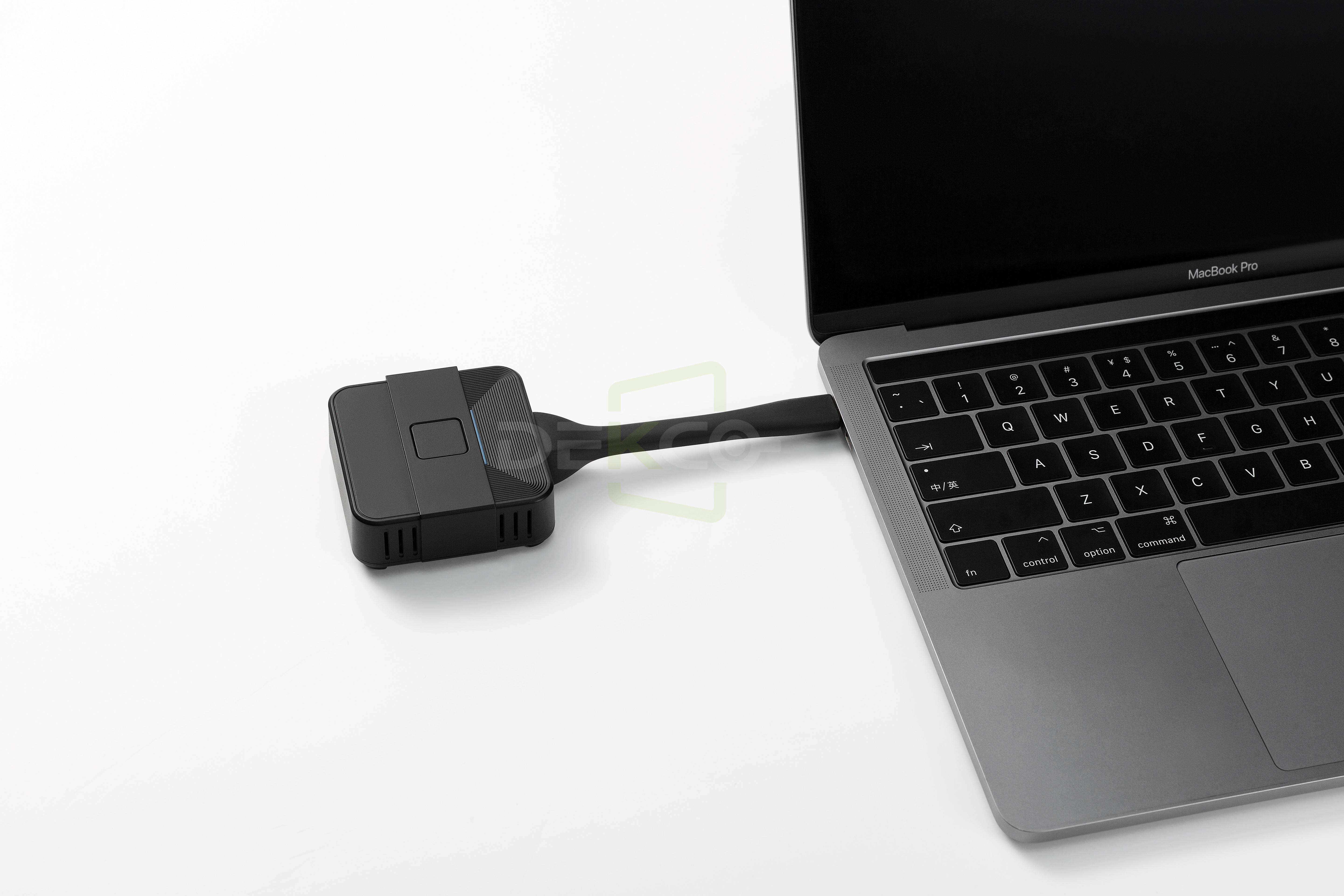 macbookair和电视无线投屏,苹果笔记本怎么无线投屏到投影仪