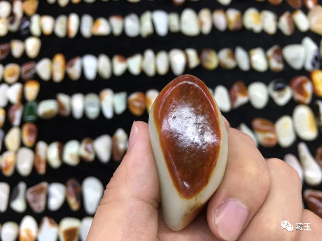 一组假皮特写!七大特征让你一眼看懂真假籽料