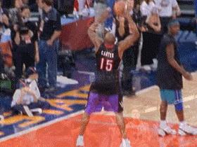 nba2kol文斯卡特98版扣篮动作,文斯卡特大风车扣篮背后角度