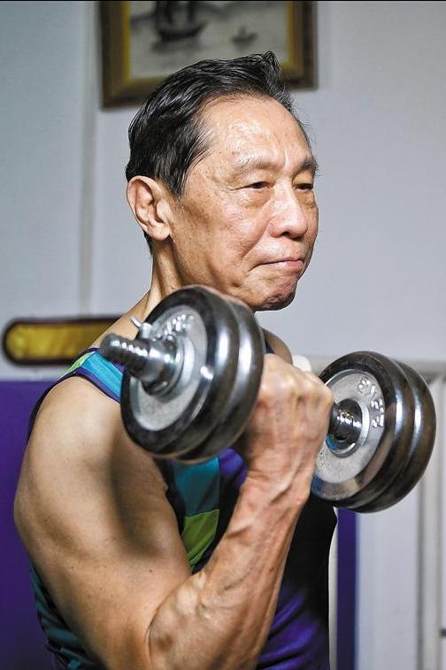 出生率跟人口老龄化,人口普查数据各年龄段数据