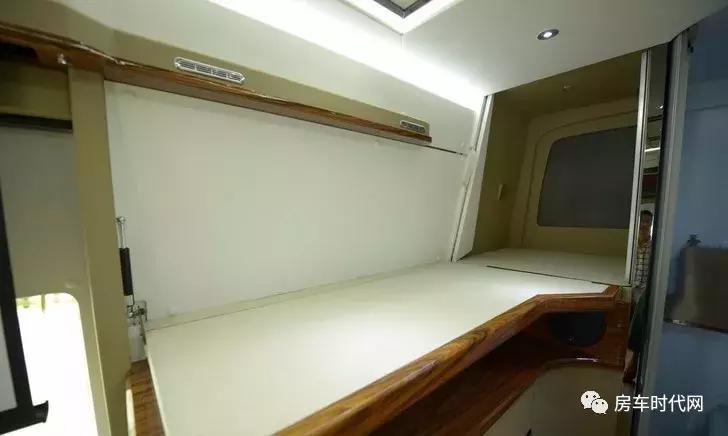 「途酷房车」历久弥新，福特全顺V348房车值得一试！