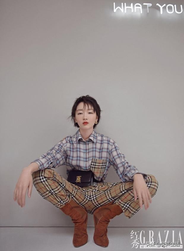 周冬雨最近look,周冬雨红秀杂志图片