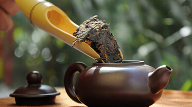 茶叶受潮可以用微波炉烘干吗,大量的茶叶受潮了怎么处理呀