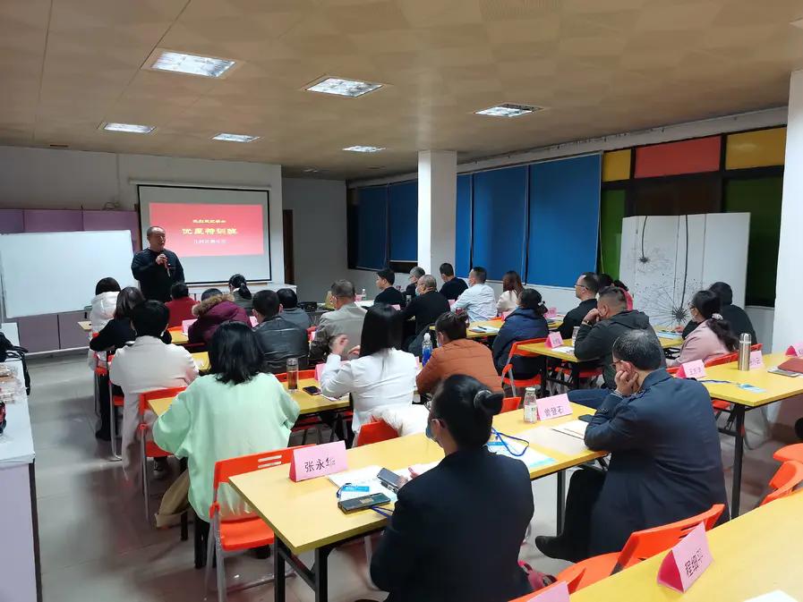 祝贺医院举办的培训班顺利结束,徐铺太医优医工程靠谱吗