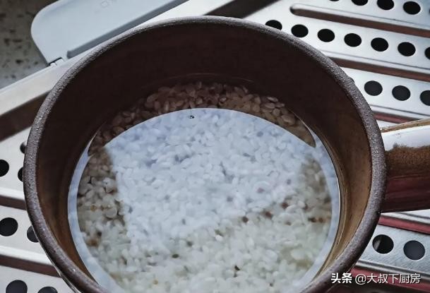 韩国正宗三文鱼拌饭,教你做家庭版三文鱼饭