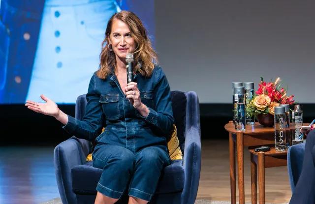 马拉多纳去世各大俱乐部悼念,马拉多纳去世阿根廷球迷反应