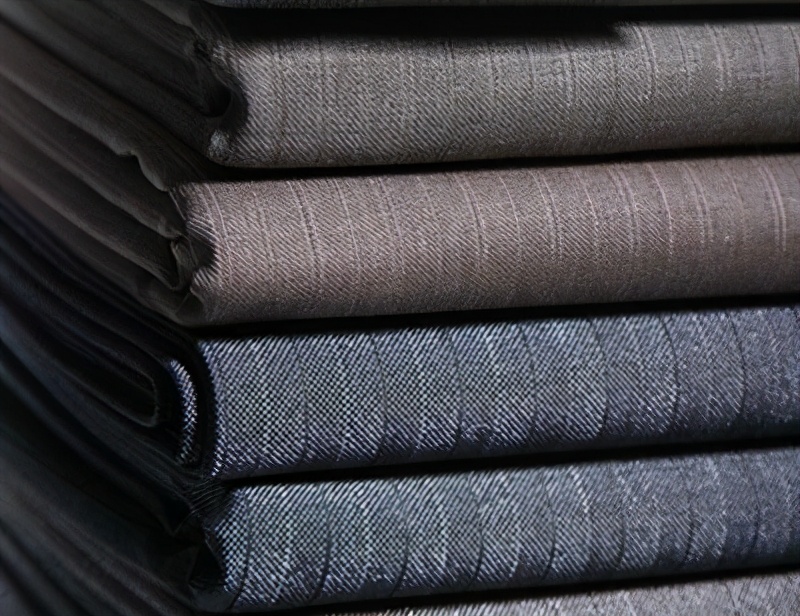 仿毛西服面料的优缺点,西服针织布面料怎么样